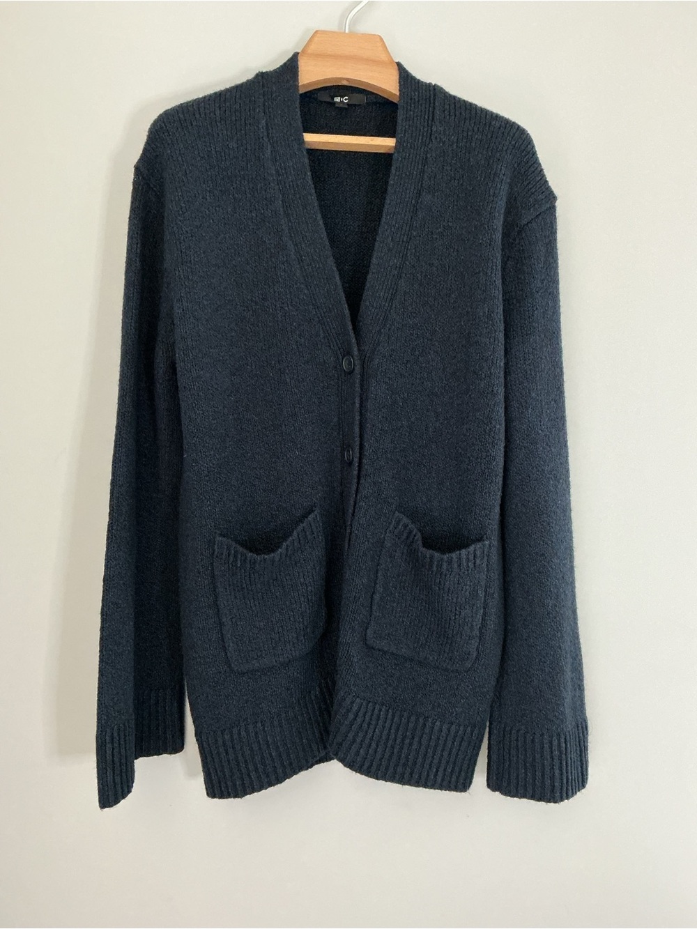 Uniqlo x Clare Waight Keller soft knit v-neck cardigan, navy - Picture 3 of 6
